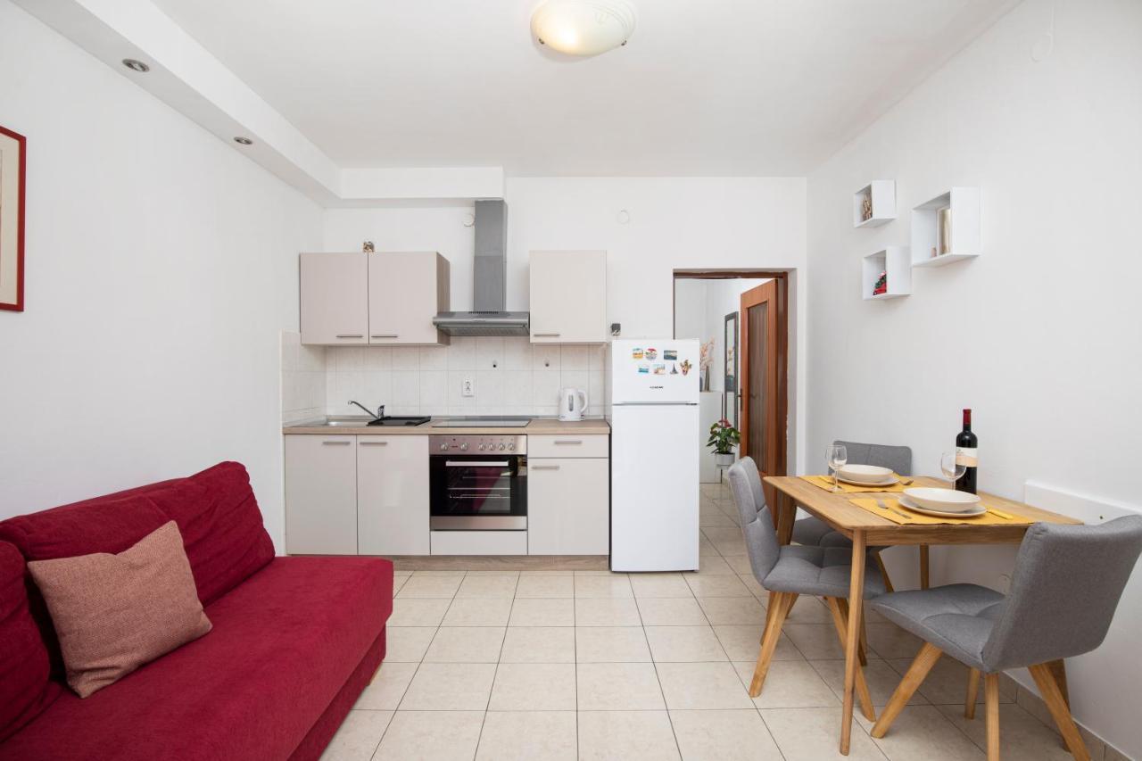 Sunny Apartment Valbandon Fažana エクステリア 写真