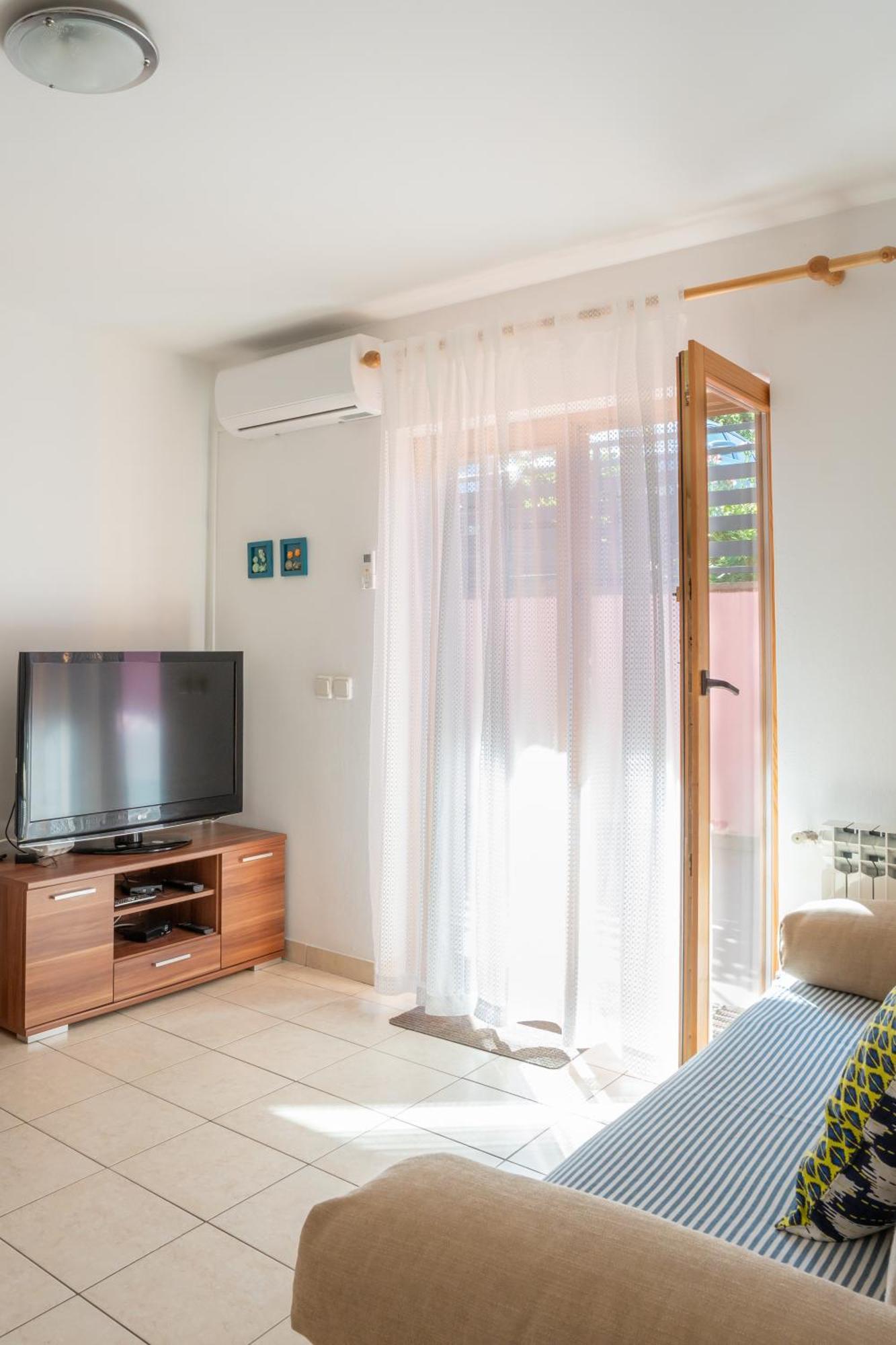 Sunny Apartment Valbandon Fažana エクステリア 写真
